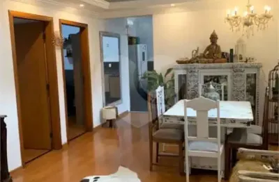 Casa à venda com 3 quartos, sendo 1 suíte,  em Jardim Danúbio, Jundiaí, SP