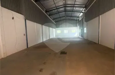 Barracão / Galpão / Depósito com 1 sala para alugar na Rua da Boiada, Glebas, Franco da Rocha