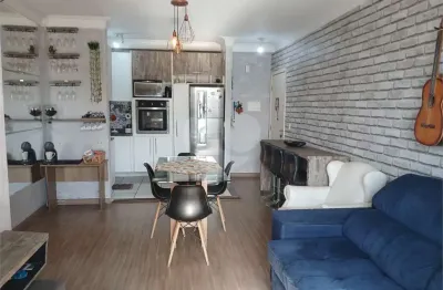 Apartamento à venda com 3 quartos, sendo 1 suíte,  no condomínio Practice Club House, Jundiaí - SP