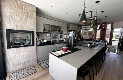 Casa  à venda com 3 quartos, sendo 1 suíte,  no condomínio Phytus, Itupeva - SP