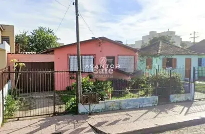 Terreno à venda na Rua Vinte e Oito de Setembro, 54, Duque de Caxias, Santa Maria