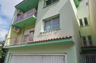 Lindo apartamento de 3 dormitórios, 1 vaga de garagem e com sacada!