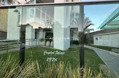 Apartamento, alto padrão, 3 dormitórios, suíte, terraço, piscina e 4vagas!