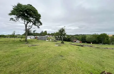 Chácara / sítio com 3 quartos à venda na Rua Radialista Osvaldo Nobre, Juscelino Kubitschek, Santa Maria