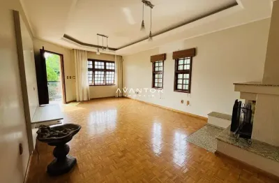 Casa, 3 dormitórios, 1 suíte, 3 banheiros, 3 vagas, urlandia