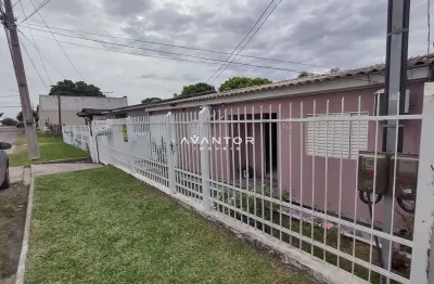 Ótima casa, com 3 dormitórios na juscelino kubitschek!