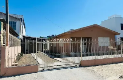 Terreno comercial à venda na Rua Vicente do Prado Lima, 56, Camobi, Santa Maria