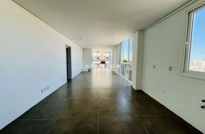 Excelente apartamento de 3 dormitórios com suíte no centro.