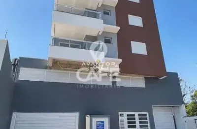 Apartamento em camobi de 1 dormitório, sala de estar, banheiro social, cozinha,
