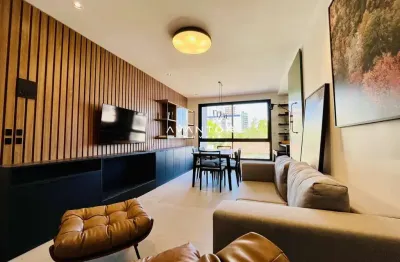 Apartamento, 3 dormitórios, 1 suíte, 2 banheiros, 2 vagas, centro