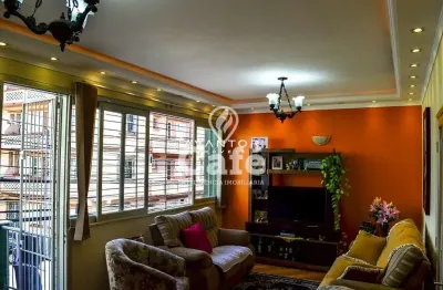 Apartamento amplo bem arejado! no centro da cidade.