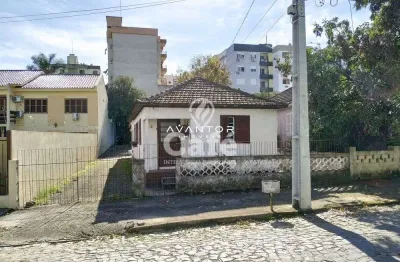 Terreno à venda na Rua Ricardo Schimid't, 80, Nossa Senhora das Dores, Santa Maria