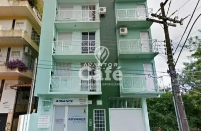 Apartamento de 1 dormitório, sala, cozinha, banheiro e sacada.
