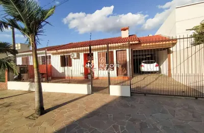 Casa, 3 dormitórios, 2 banheiros, 4 vagas, patio, espaço gourmet, dom antonio re