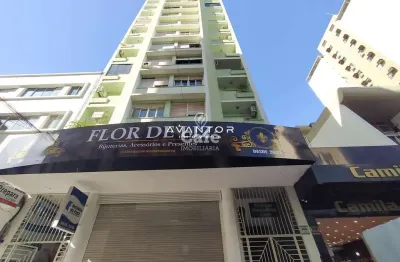 Apartamento à venda com 121,70 m² , 3 quartos , 3 banheiros