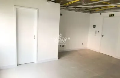 Centro profissional itroian sala com vaga de garagem;