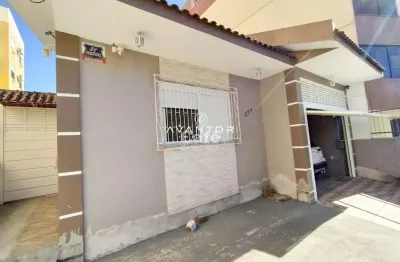 Casa com 3 quartos à venda na Rua Coronel Niederauer, 377, Noal, Santa Maria