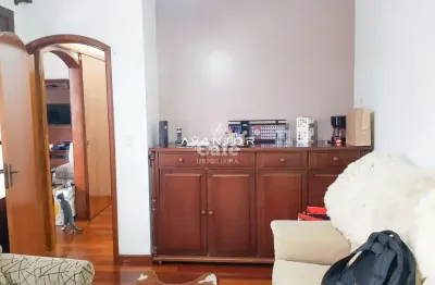 Ótima oportunidade  apartamento amplo bem localizado em santa maria!!
