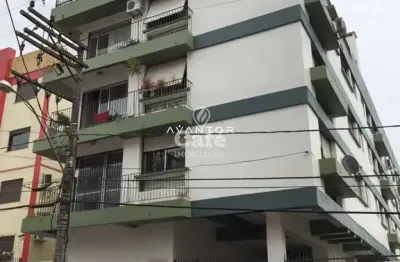 Apartamento amplo de 1 dormitório, 2 banheiros, garagem, centro edifício málaga