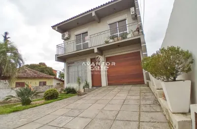 Casa com 3 quartos à venda na Rua Fernandes Vieira, 142, Carolina, Santa Maria