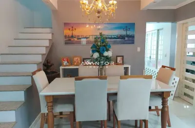 Casa ampla de 3 dormitórios, suíte, sala de estar, sala de jantar, 3 banheiros,