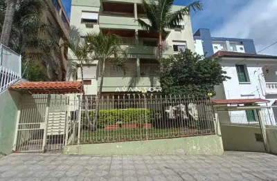 Apartamento no centro de 1 dormitório, sala de estar, banheiro social, cozinha,