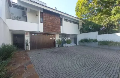 Sala comercial no bairro medianeira de 60 m² , dividida em 3 salas (depósito), b