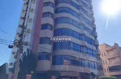 Cobertura de alto padrão de 03 suítes , terraço , vista de tirar o fôlego e 03 v