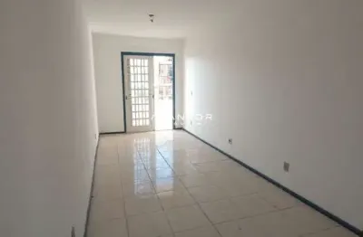 Apartamento de 1 dormitório, sala de estar, banheiro social, cozinha, área de se