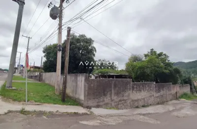 Terreno de 1.507,81 m² , localizado próximo ao trevo do castelinho