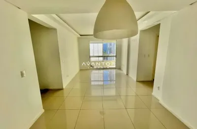 Ótimo apartamento de 2 dormitórios próximo do centro de santa maria