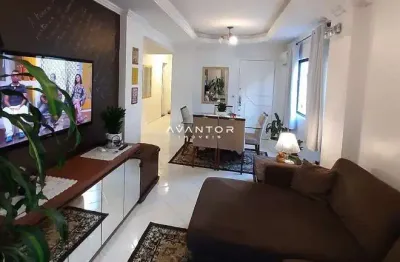 Apto 2 suítes + 1 dormitório de frente sacada com churrasqueira. Garagem ampla!