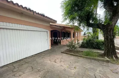 Casa com 3 quartos à venda na Rua Portugal, 140, São João, Santa Maria