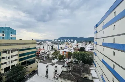 Apartamento 1 dormitório, sala , banheiro, cozinha, sacada com churrasqueira