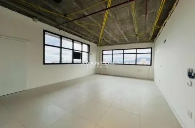Comercial prime, salas comerciais em frente ao hospital de caridade.
