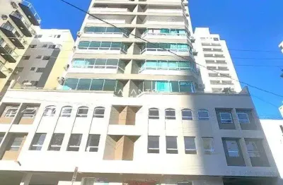 Apto diferenciado e amplo, 1 suíte + 1 dormitório a 300m da praia!