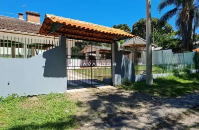 Casa Semi Mobiliada Em Itaara De 3 Dormitórios, Sala De Estar, 2 Banheiros, Cozi