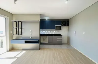 Apartamento com 2 dormitórios, garagem coberto, sacada, churrasqueira, mobiliado