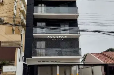 Apartamento em camobi de 1 dormitório, sala de estar, banheiro social, cozinha,