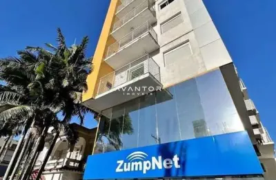 Apartamento com 02 dormitórios, churrasqueira e vaga de garagem em um dos reside