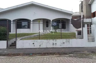 Casa com 3 quartos à venda na Rua Honorio Magno, 215, Duque de Caxias, Santa Maria