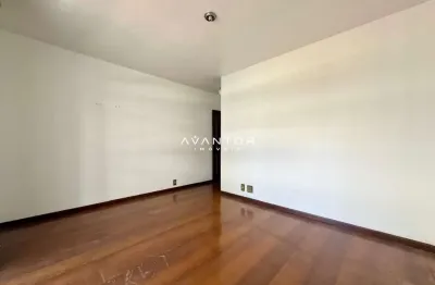 Excelente apartamento à venda, 3 dormitórios, localizado na rua venâncio aires