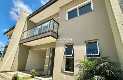 Casa de 03 dormitórios ,sendo 01 com suíte 02 vagas de garagem