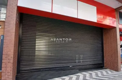 Loja comercial de 465 m² para locação no centro de santa maria.