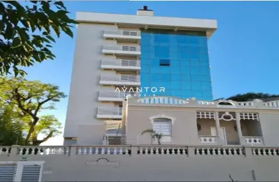 Apartamento de 2 quartos e garagem, no centro de santa maria