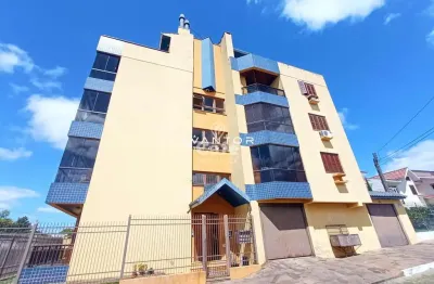Amplo apartamento de 3 dormitórios, suíte, sacada com churrasqueira e box de gar
