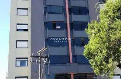 Apartamento de 3 dormitórios com lareira e churrasqueira