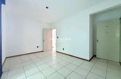 Apartamento, 2 dormitórios, 2 banheiros, 1 vaga, centro