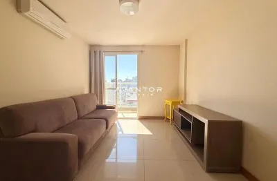 Apartamento, 2 dormitórios, 1 suíte, 2 banheiros, 1 vaga, mobiliado, centro