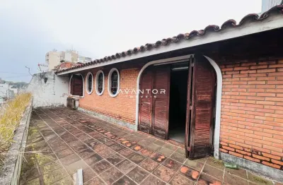 Casa com 4 quartos à venda na Rua Serafim Valandro, 1533, Centro, Santa Maria